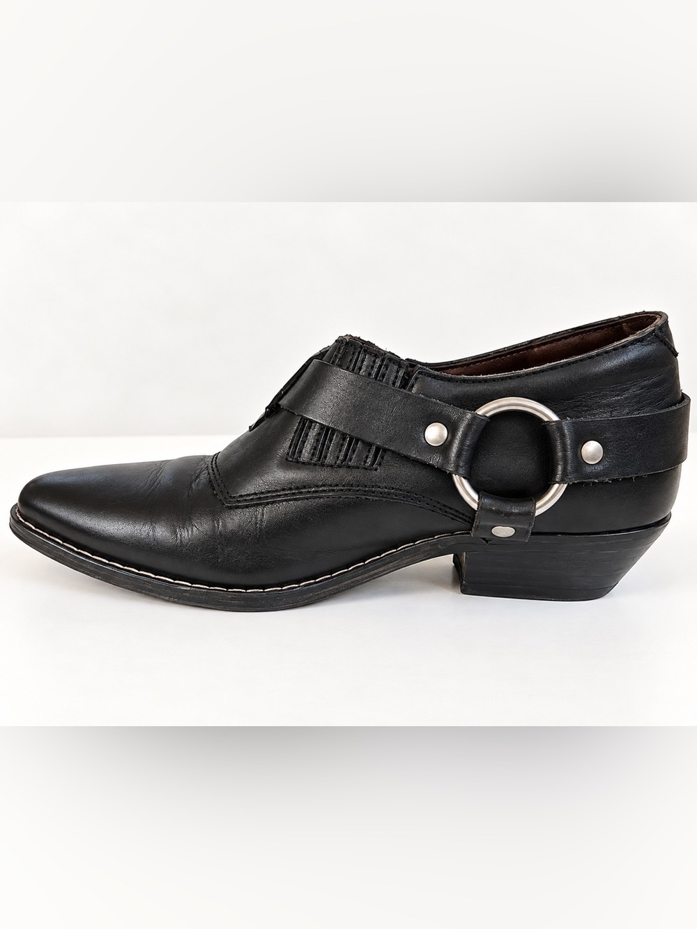 Vintage Tracker’s Black Leather O-Ring Harness Pointed Toe Western Shoes size 7